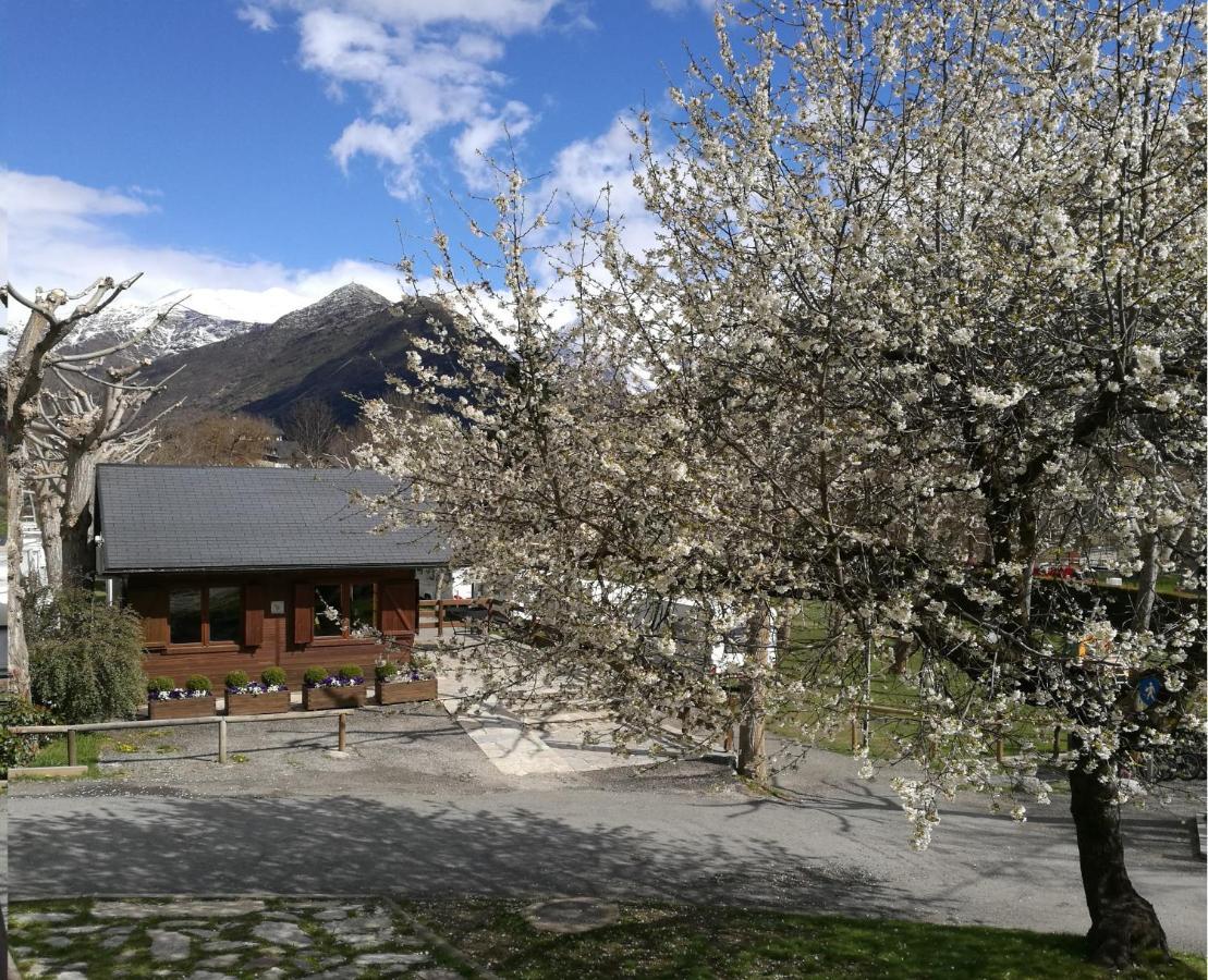Bungalows Nou Camping La Guingueta D'Aneu 외부 사진