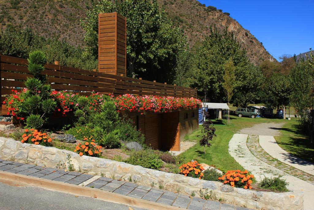 Bungalows Nou Camping La Guingueta D'Aneu 외부 사진