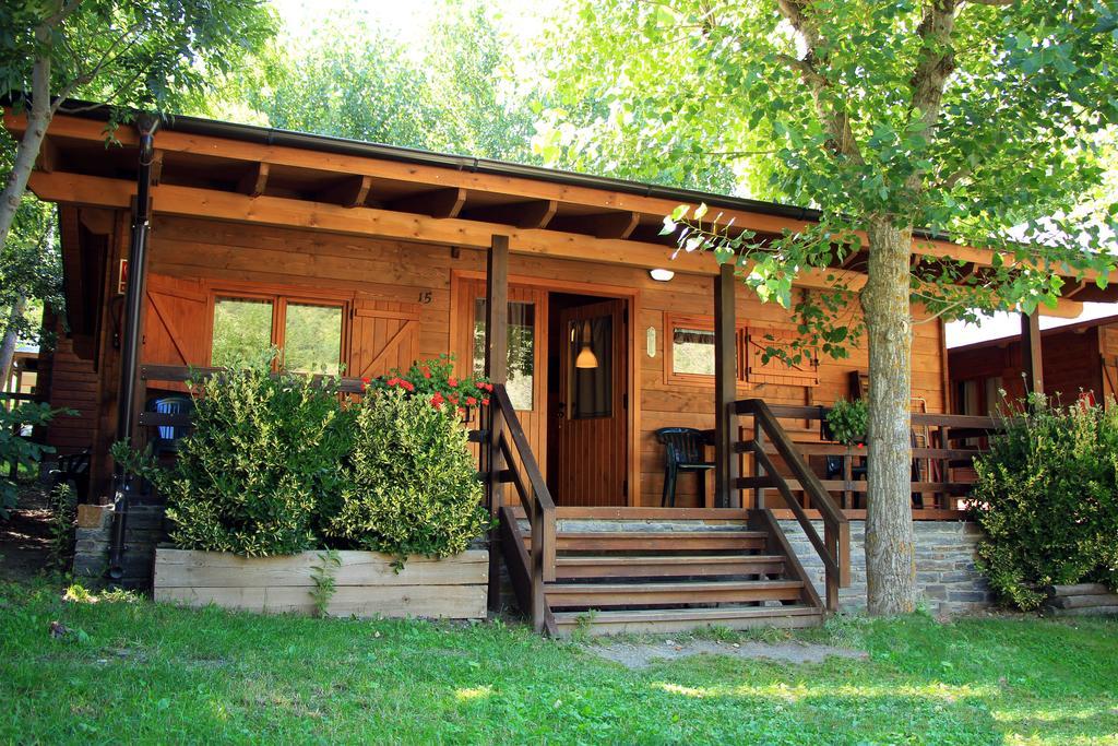 Bungalows Nou Camping La Guingueta D'Aneu 외부 사진