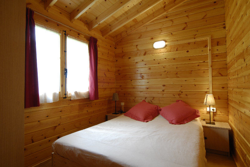 Bungalows Nou Camping La Guingueta D'Aneu 외부 사진